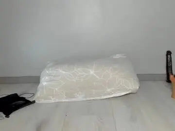 Chaturbate Sex Cam of bigtroublelittlechina