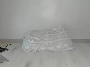 Chaturbate Free Porn Cam of bigtroublelittlechina