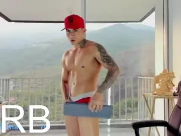 Chaturbate Free Porn Cam of dominiofit