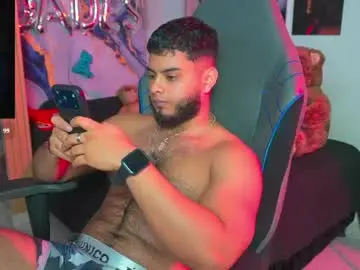 Chaturbate Sex Chat of tyler_price01