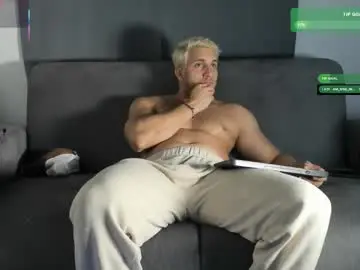 Chaturbate Private Sex Chat of apolo_strange