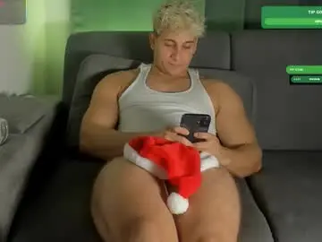 Chaturbate Sex Cam of apolo_strange