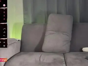 Chaturbate Live Sex Cam of apolo_strange