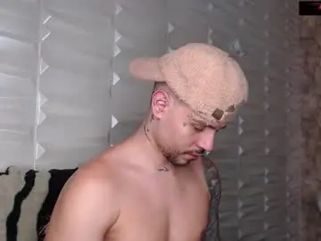 Chaturbate Live Sex Cam of david_col11