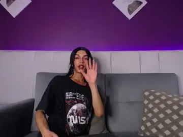 Chaturbate Live Sex Cam of meghan_queenn