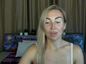 Chaturbate Sex Chat of ay_kiss_jully
