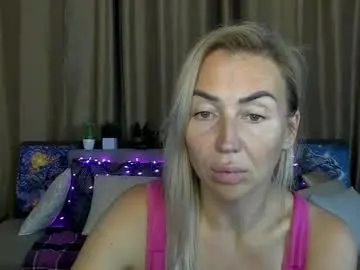 Chaturbate Free Porn Cam of ay_kiss_jully
