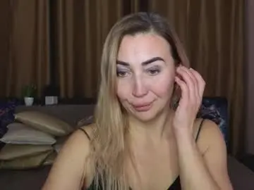 Chaturbate Live Sex of ay_kiss_jully