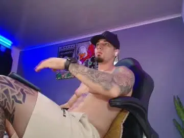 Chaturbate Live Porn of camiloalvarezzz3