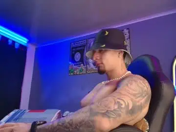 Chaturbate Sex Chat of camiloalvarezzz3