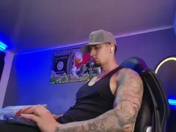 Chaturbate Watch Live Sex Cams of camiloalvarezzz3