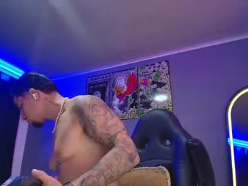 Chaturbate Live Sex of camiloalvarezzz3