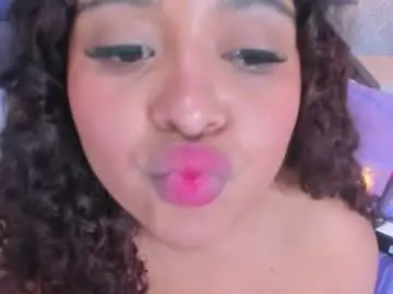 Chaturbate Best live sex cam show of emilyy_r