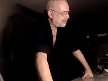 Chaturbate Live Sex Cam of femdom_sub