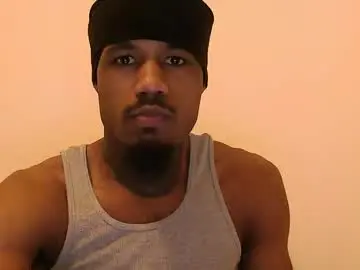 Chaturbate Free Porn Cam of iamjohnny4u