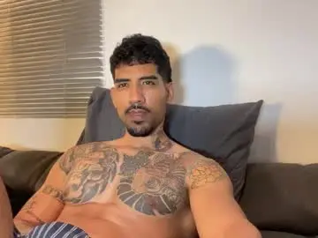 Chaturbate Live Porn of myke_esthetic
