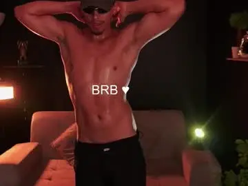 Chaturbate Watch Live Sex Cams of aaronfox_