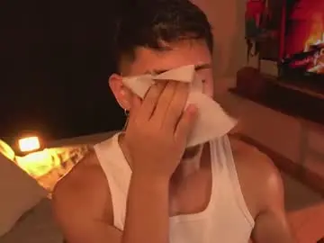Chaturbate Live Porn of aaronfox_