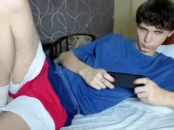 Chaturbate Free Porn Cam of doedeeer