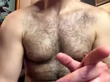 Chaturbate Live Sex Cam of furryhugs69