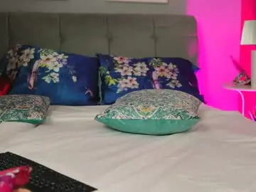 Chaturbate Adult Webcams of mira_glow