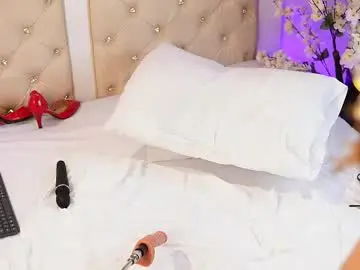 Chaturbate Sex Cam of caroline_adams_