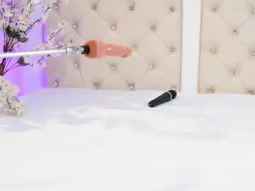 Chaturbate Adult Video Chat of caroline_adams_