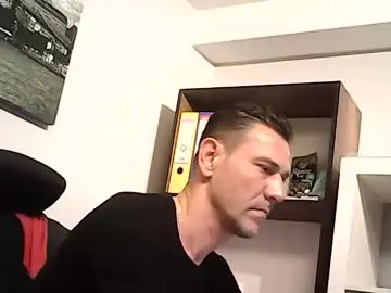 Chaturbate Adult Video Chat of onlyprivate_m35