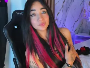 Chaturbate Live Sex Cam of regina_storm