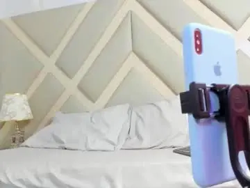 Chaturbate Live Sex Cam of dayanagray