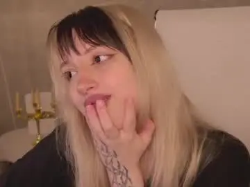 Chaturbate Sex Chat of eevamarie