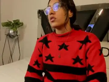 Chaturbate Watch Live Sex Cams of miayiron