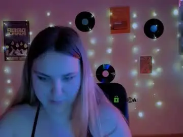 Chaturbate Best live sex cam show of dina_bloom