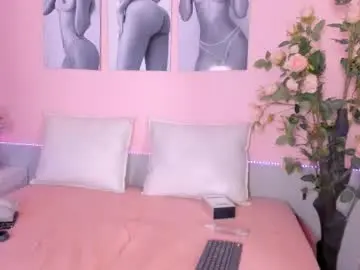 Chaturbate Nude Webcam of luna_diaz1