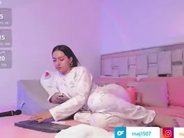 Chaturbate Nude Webcam of nathaly_star04