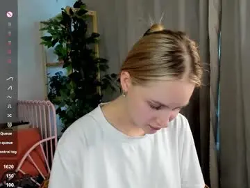 Chaturbate Free Porn Cam of alice_elf