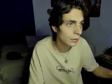 Chaturbate Live Sex Cam of golden_ryan