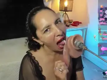 Chaturbate Live Sex of luna_naughty1