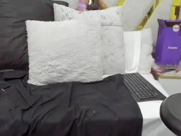 Chaturbate Best live sex cam show of luna_naughty1