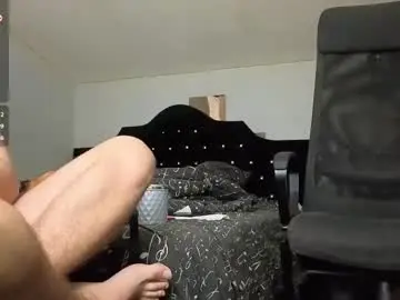 Chaturbate Live Sex Cam of chrisstop18