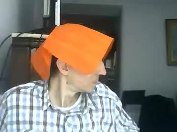 Chaturbate Live Porn of lucianoaxel