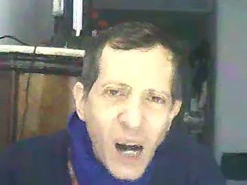 Chaturbate Free Porn Cam of lucianoaxel