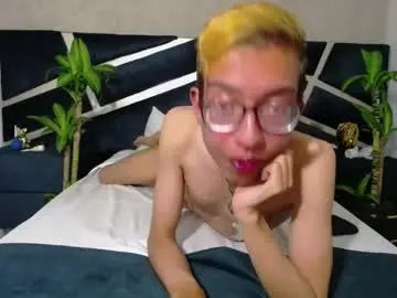 Chaturbate Free Live Porn of playful__fox