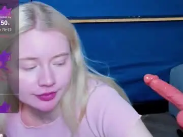 Chaturbate Free Porn Cam of lillie_berry