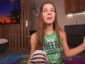 Chaturbate Nude Webcam of mon1_day