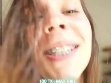 Chaturbate Adult Webcams of mon1_day