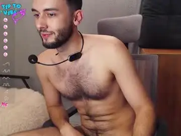 Chaturbate Live Sex Cam of thomas_blackfield