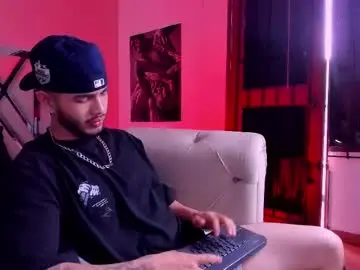 Chaturbate Watch Live Sex Cams of vincentblack_