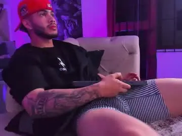 Chaturbate Free Live Porn of vincentblack_