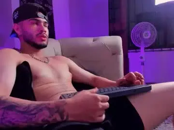 Chaturbate Best live sex cam show of vincentblack_